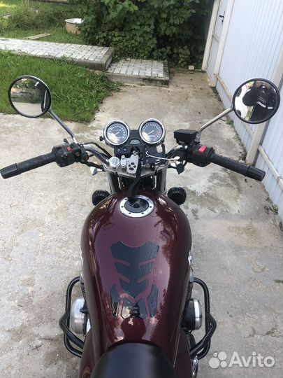 Kawasaki ZR750 zephyr 2004 года