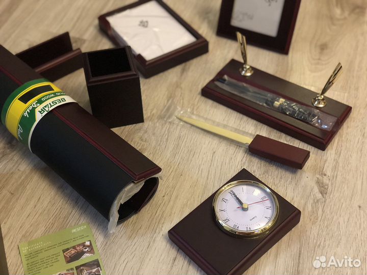 Новый настольный набор руководителя