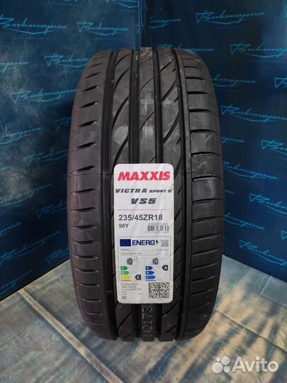 Maxxis Victra Sport VS5 235/45 R18