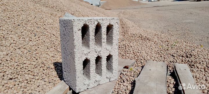 Керамзитный керамзитобетонный блок UJH9918