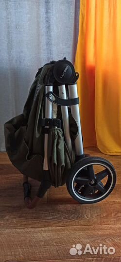 Прогулочная коляска luxmom 730