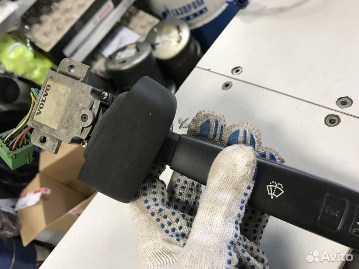 3944081 Переключатель стеклоочистителей Volvo FH