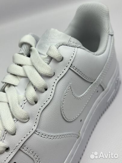 Кроссовки Nike Air Force 1 '07 Triple White