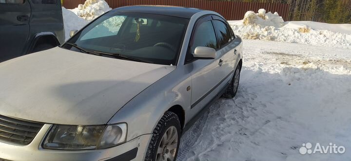 Volkswagen Passat 1.6 МТ, 1998, 412 000 км