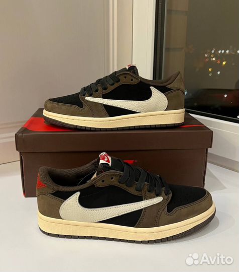 Кроссовки Nike Air Jordan 1 Low x Travis Scott