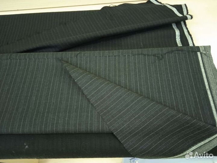 Шерсть костюмная