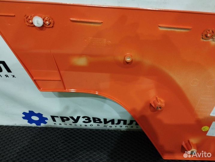 Продолжение двери левое Renault T 82510540