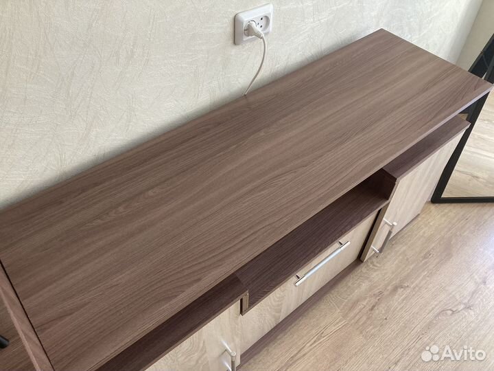 Тумба под тв