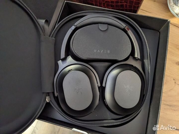 Новые игровые наушники Razer Barracuda Pro