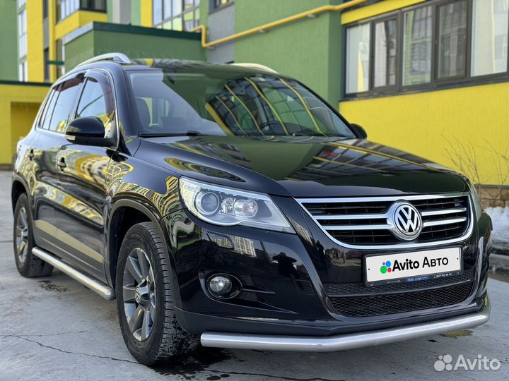 Volkswagen Tiguan 2.0 AT, 2011, 135 000 км