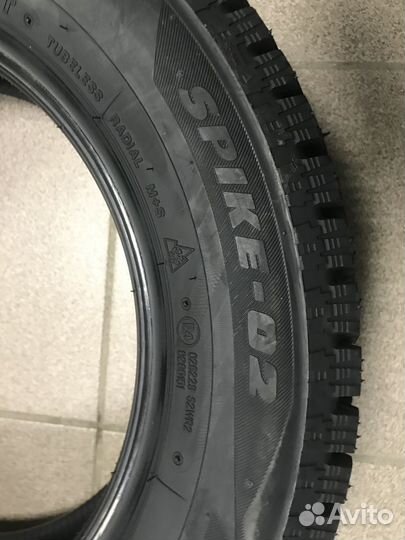 Bridgestone Blizzak Spike-02 205/55 R16 91T