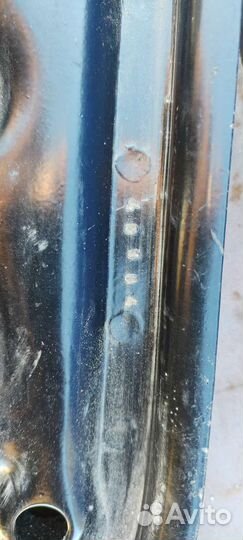 Рычаг нижний Ниссан премьера правый