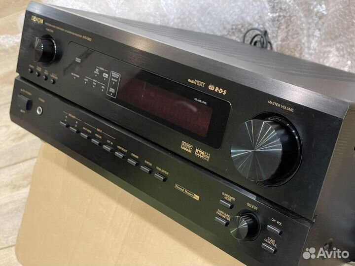Ресивер Denon AVR-2802 + Denon RC-904