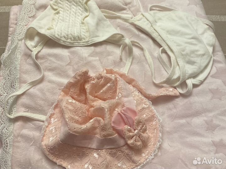 Комплект на выписку для девочки