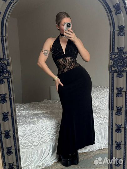 Платье вечернее