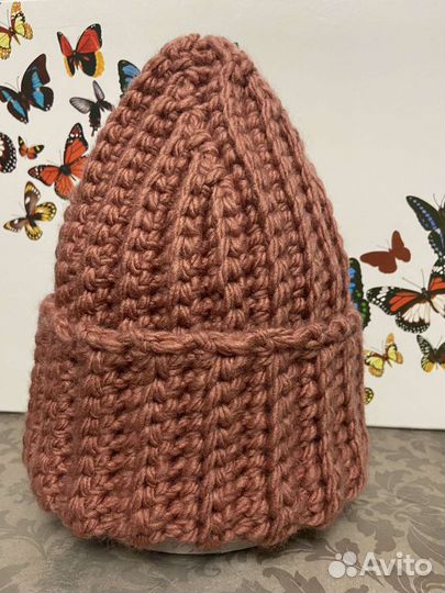 Шапка женская вязаная ручная работа
