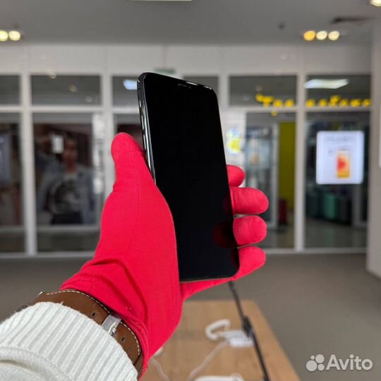 iPhone 11 Pro, 256 ГБ