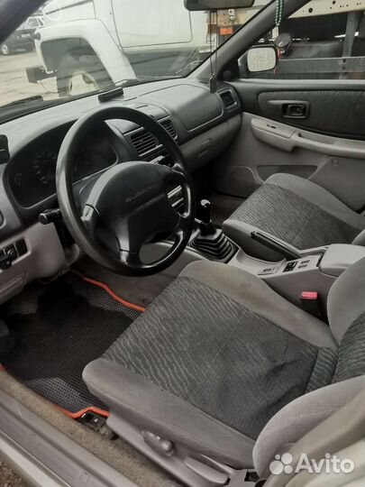 Subaru Impreza 1.6 МТ, 1999, 248 000 км
