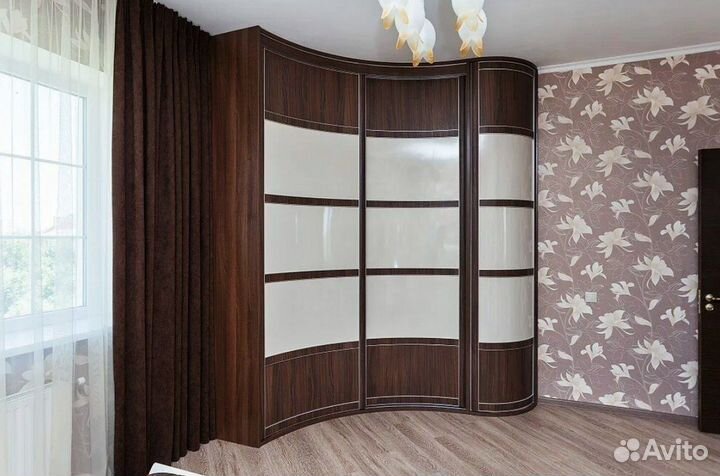 Шкаф под одежду