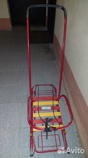 Детские санки со съемной ручкой