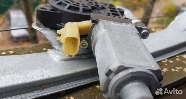 Моторчик стеклоподъемника для Chevrolet Cruze