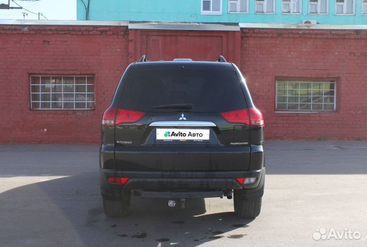 Mitsubishi Pajero Sport 2.5 AT, 2013, 230 886 км