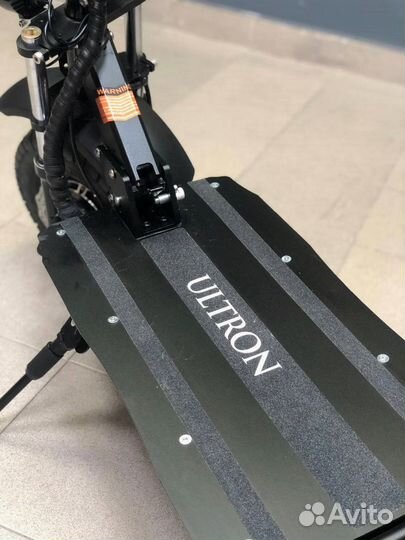 Электросамокат Ultron T11 Plus