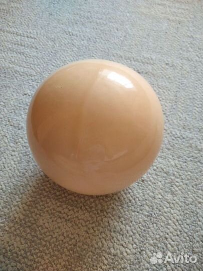 Мячь гимнастический