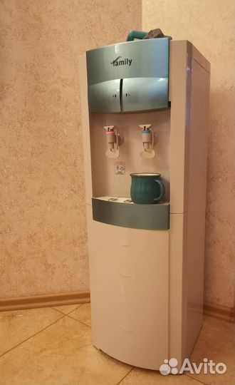 Кулер для воды напольный б/у