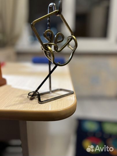 Металлическая головоломка