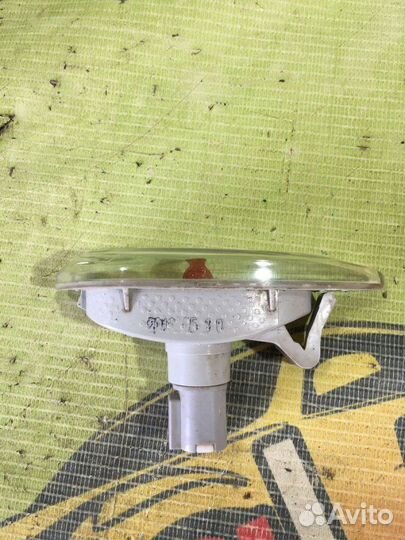 Повторитель поворота правый Hyundai Solaris 1