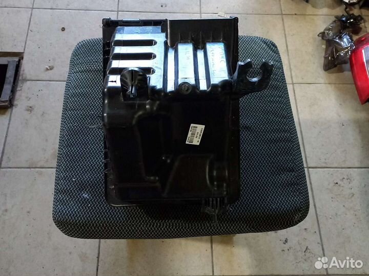 Корпус воздушного фильтра Hyundai Tucson3,oem 281