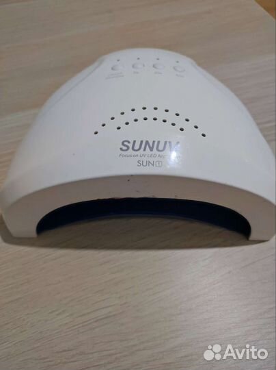 Лампа для ногтей