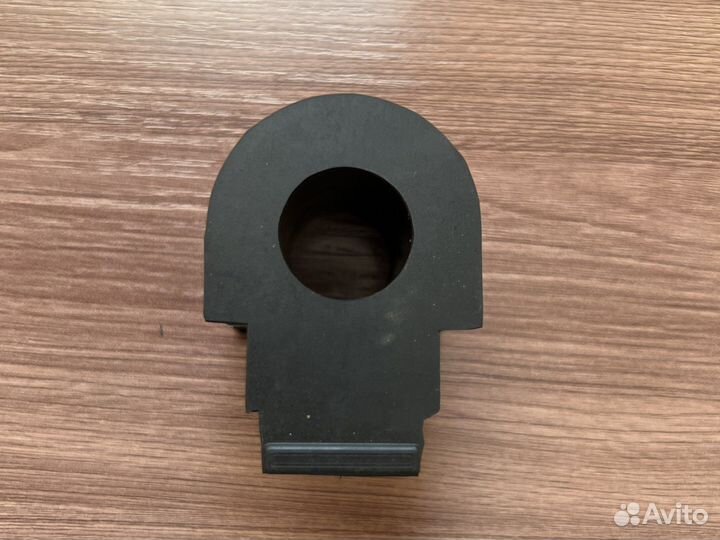 Втулки стабилизатора nissan tiida