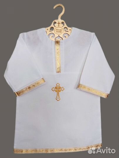 Крестильная рубашка для мальчика с вышивкой