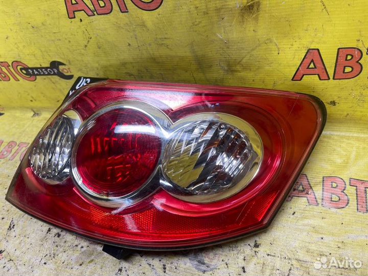 Стоп-сигнал задний правый Toyota Mark X X120