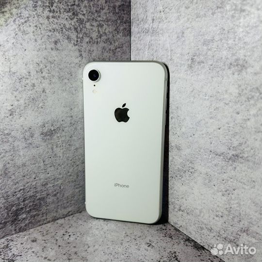 iPhone Xr, 64 ГБ