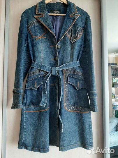 Пальто женское 42 44