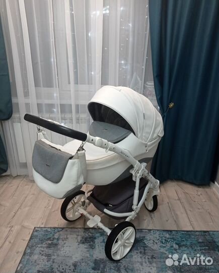 Коляска детская Эко кожа