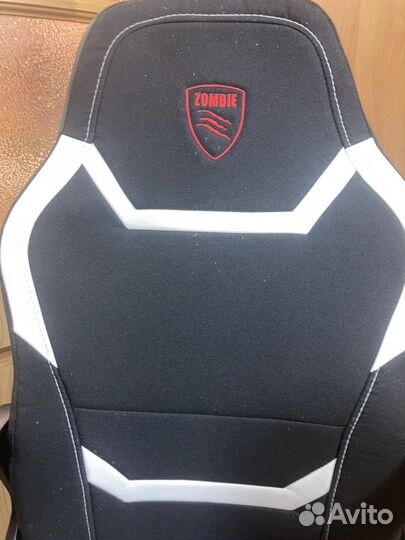 Компьютерное кресло