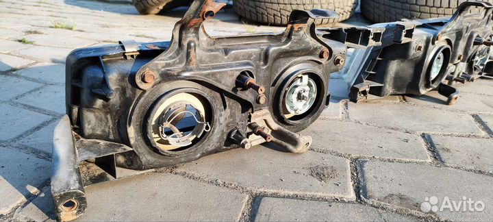 Фары Nissan Langley