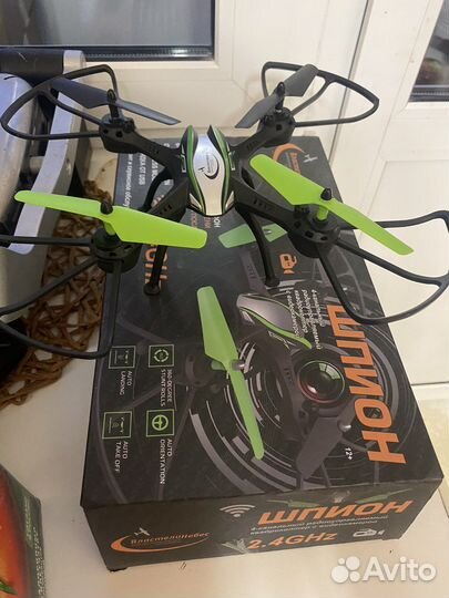 Квадрокоптер с камерой новый