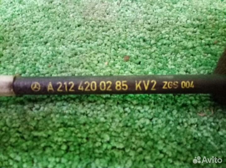 Трос ручного тормоза Mercedes E-Class W212