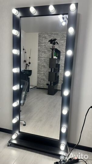 Гримерное зеркало