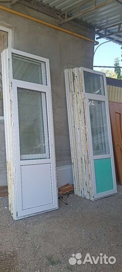 Двери пластиковые бу