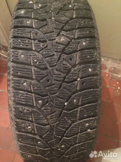 Bridgestone Blizzak Ice 205/55 R16