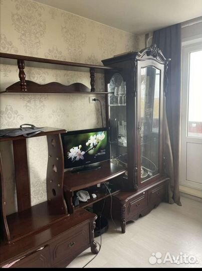 Стенка в гостинную