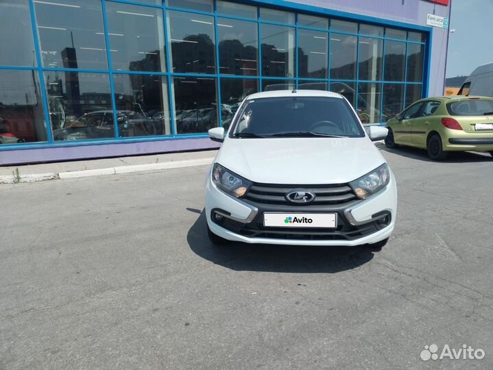 LADA Granta 1.6 МТ, 2018, 43 233 км