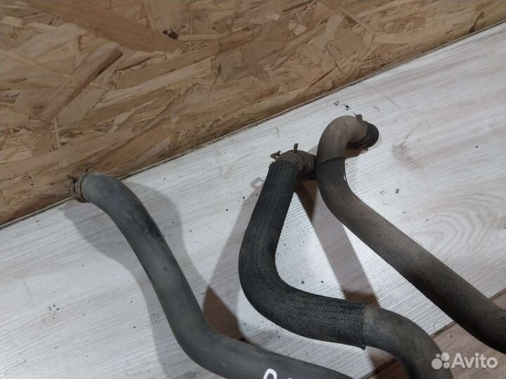 Патрубок охлаждения Renault Symbol 2 АКПП