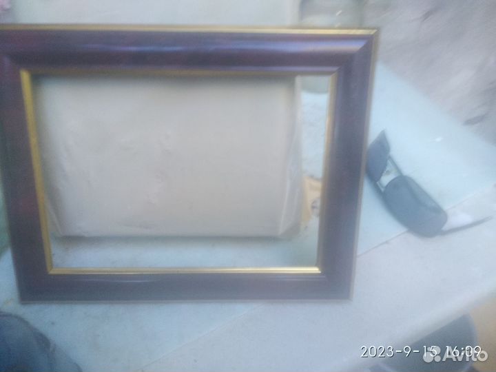 Рамки для фото и картин